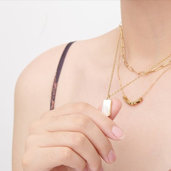 NEW Natural Shell Square Pendant Necklace - Picture 4 of 7